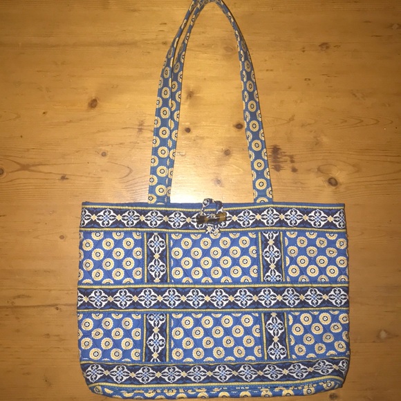 Vera Bradley Handbags - Vera Bradley Riviera Blue Yellow Hand Bag